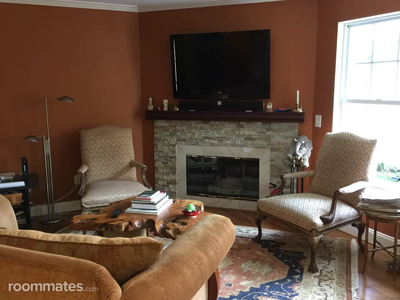 Profile photo 3 of 13