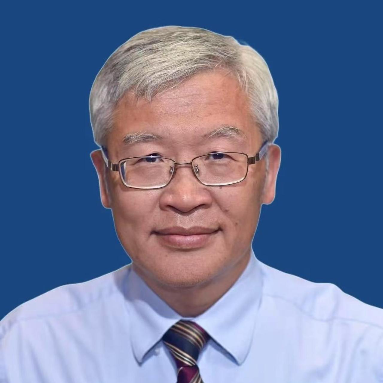 Profile photo 8 of 8