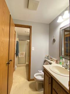 Room for rent in Waukesha, WI $1200, house