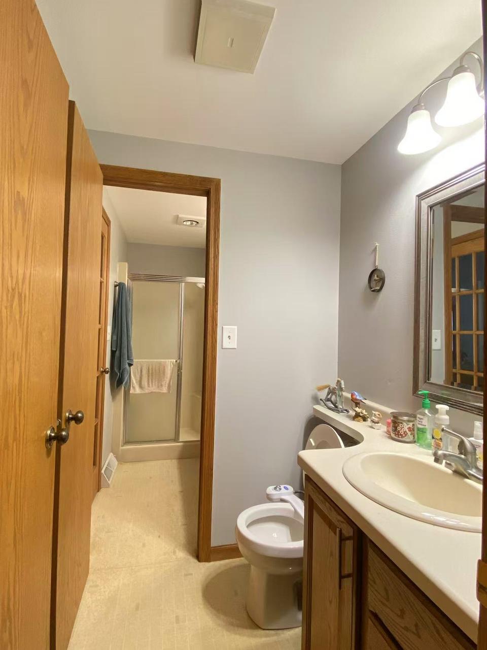 Profile photo 5 of 8