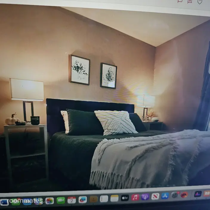 Room for rent in Sterling, VA $1000, townhouse