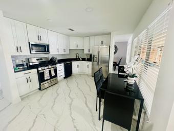 Room for rent in Orlando, FL $900, house