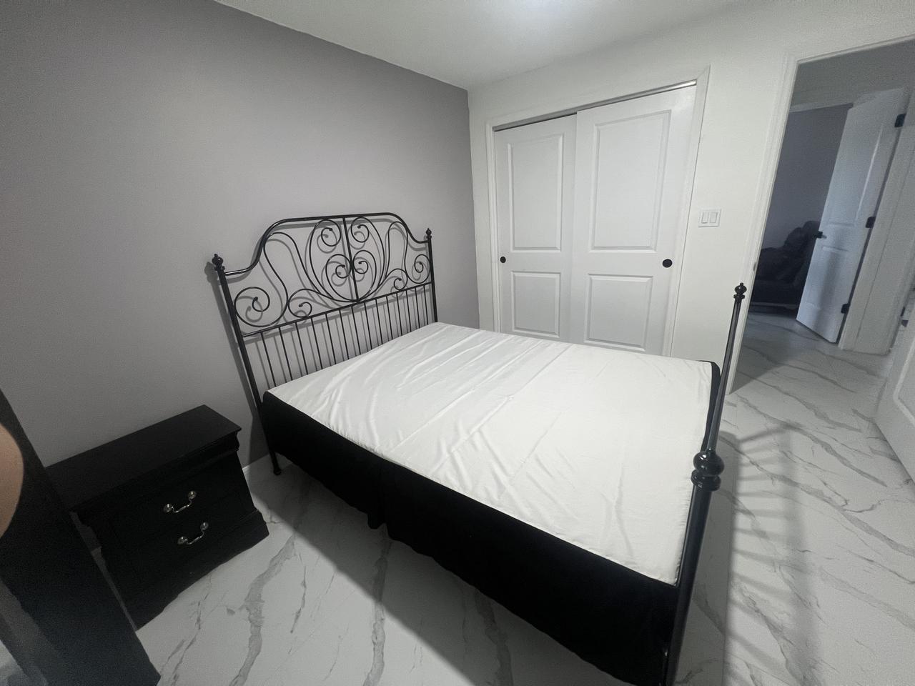 Profile photo 7 of 10