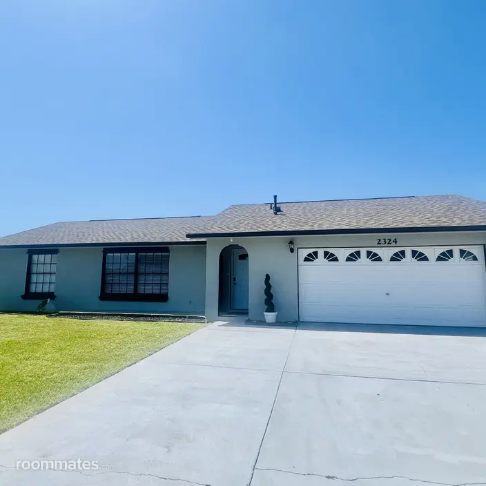 Room for rent in Orlando, FL $900, house