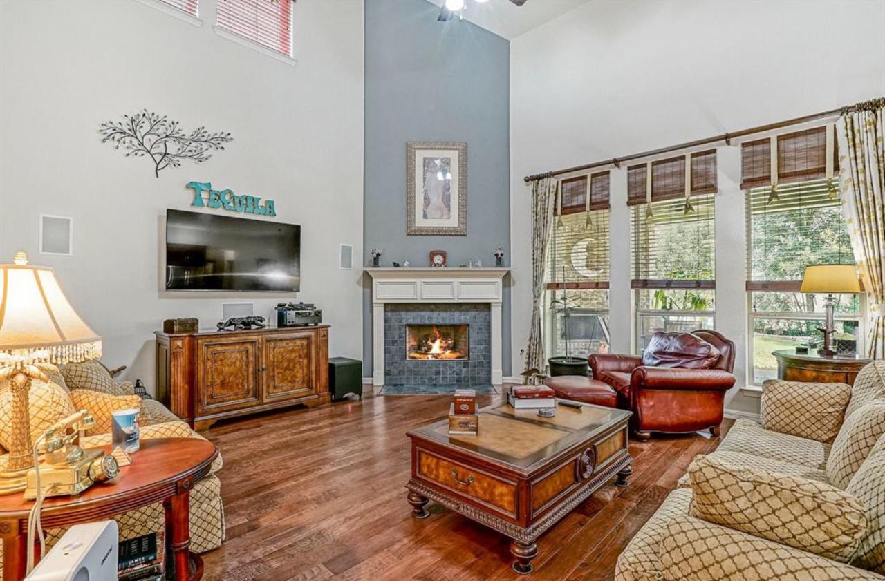 Profile photo 14 of 16