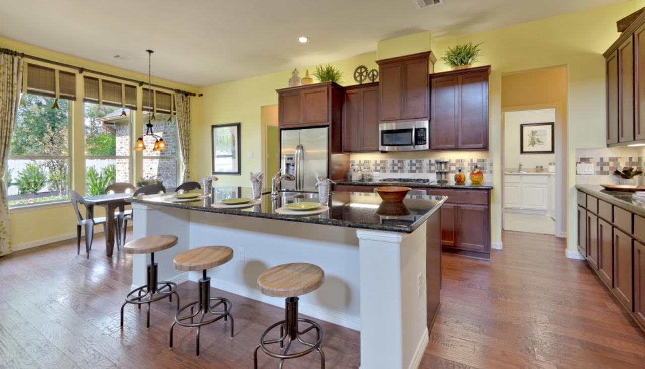 Profile photo 12 of 16