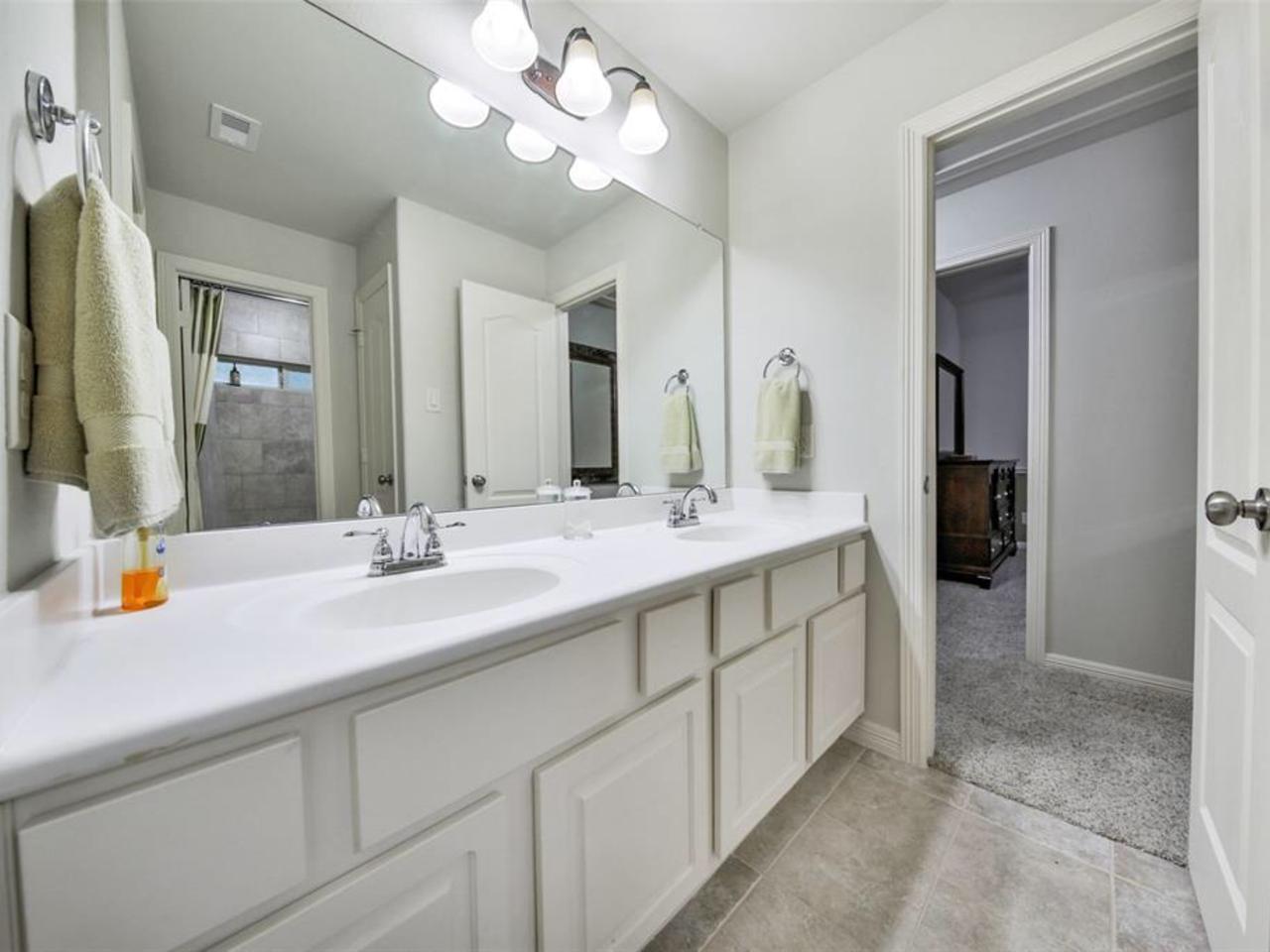 Profile photo 2 of 16