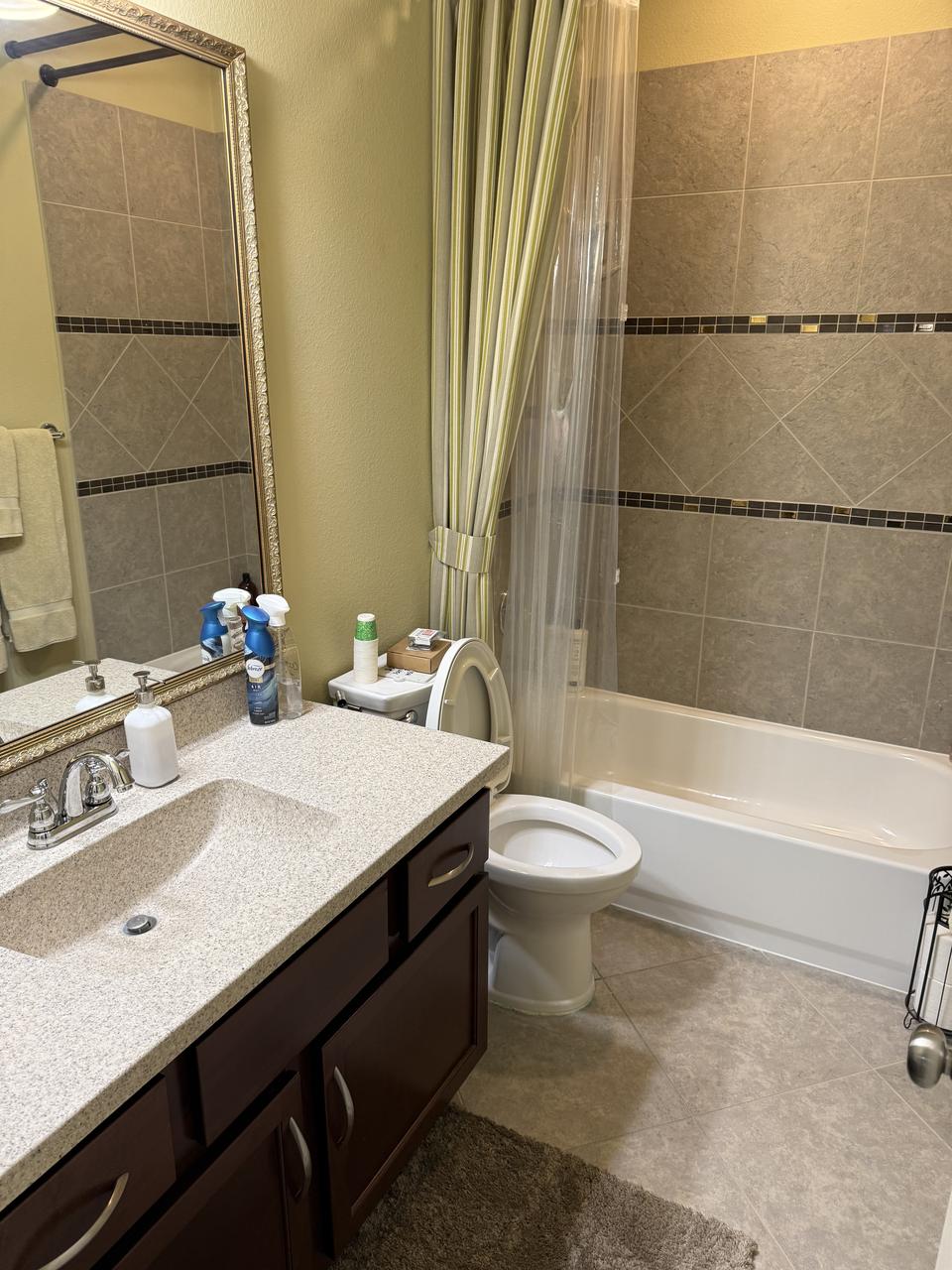 Profile photo 10 of 16