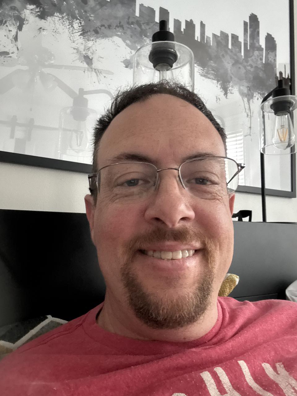 Profile photo 6 of 6