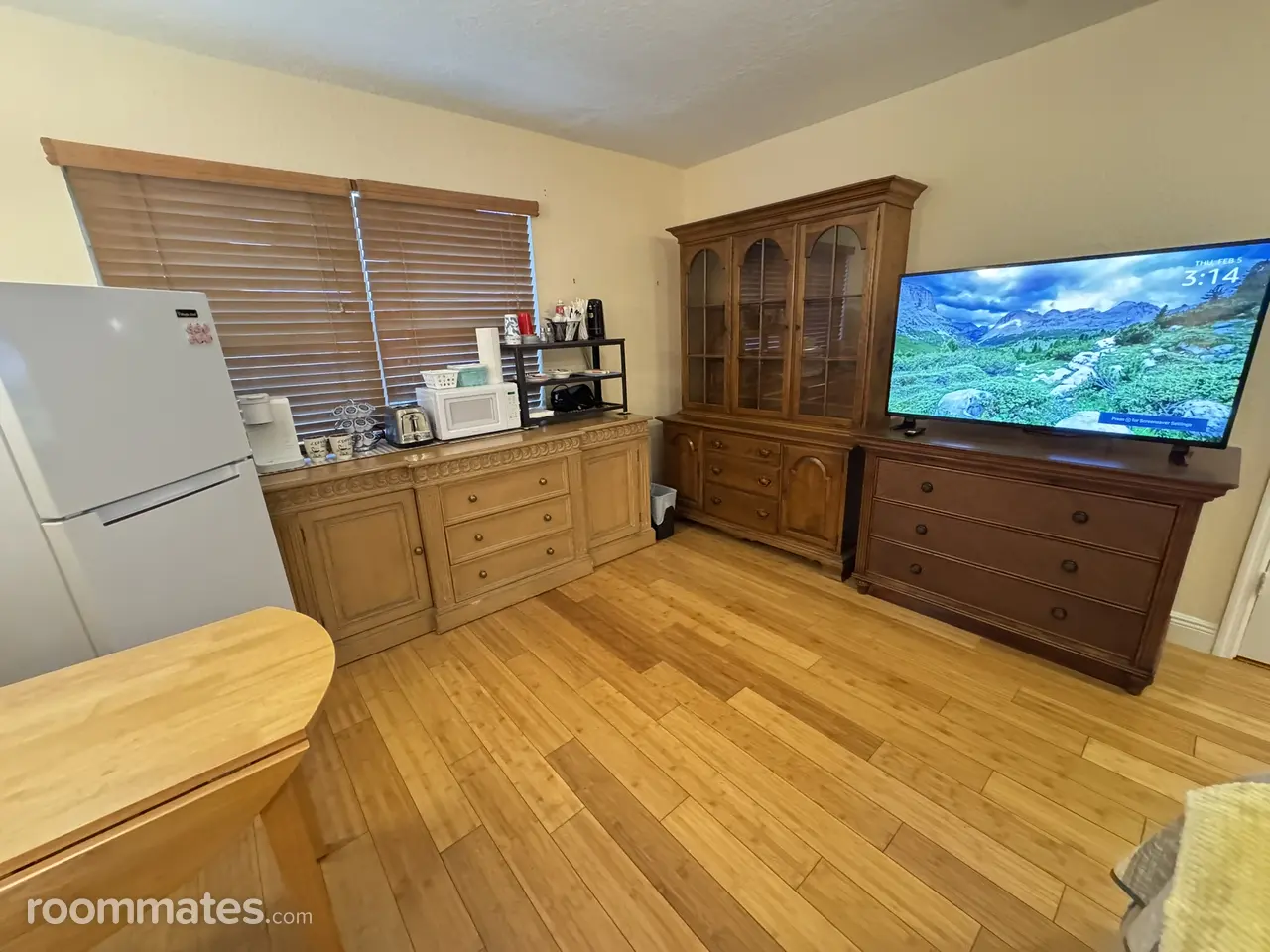 Profile photo 7 of 11