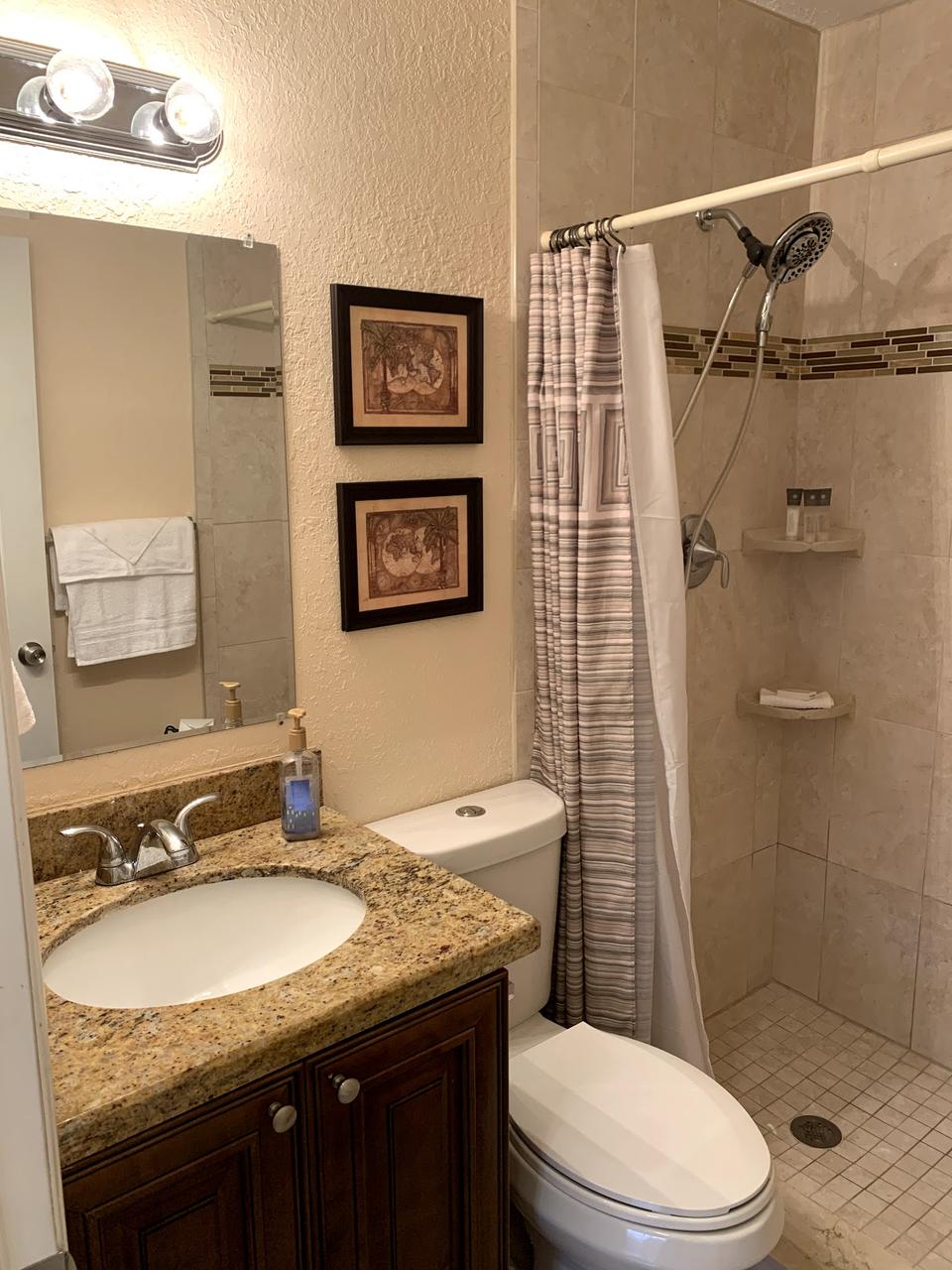 Profile photo 10 of 11