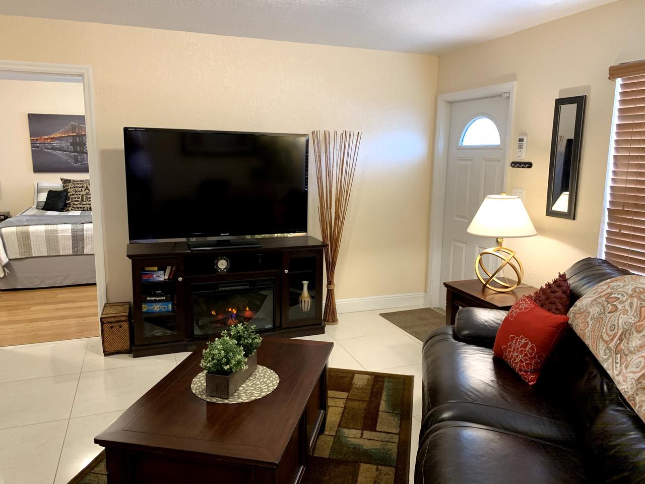 Profile photo 3 of 11