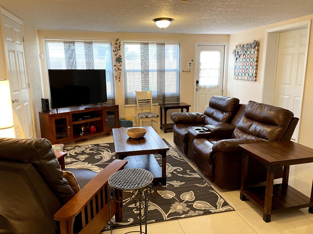 Profile photo 5 of 11