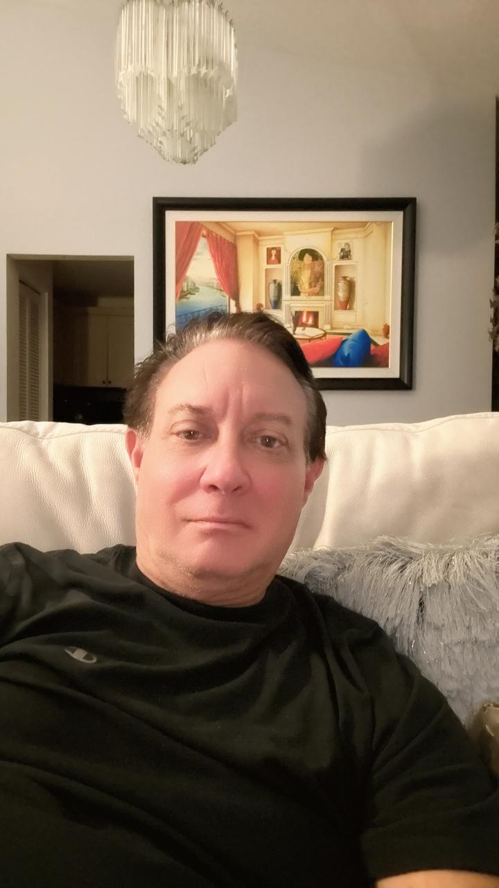 Profile photo 6 of 6
