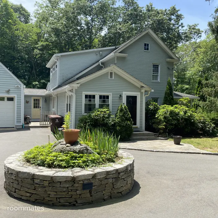 Room for rent in Madison, CT $1500, house