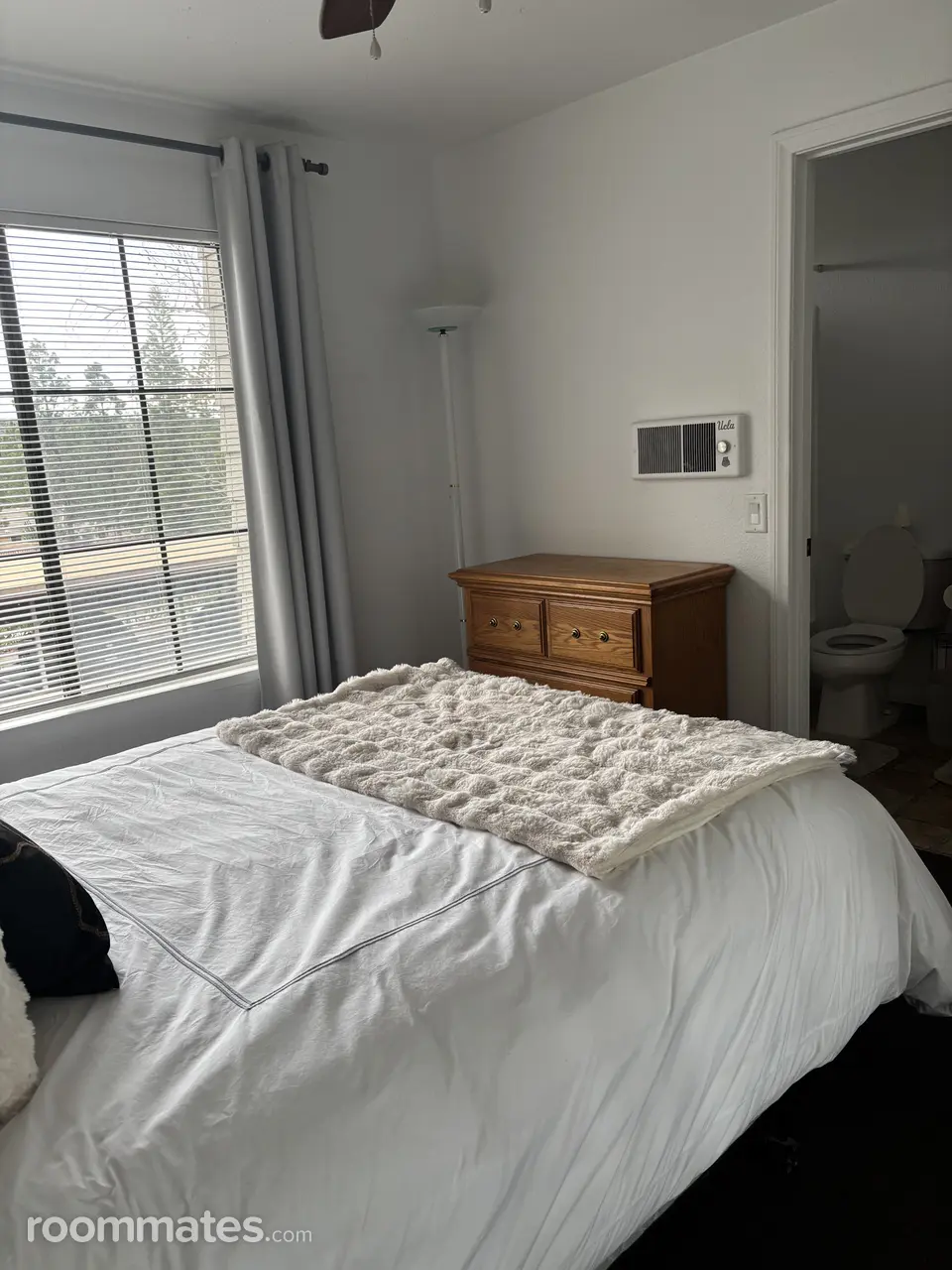 Profile photo 2 of 8