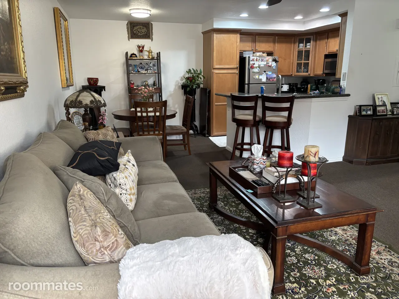 Profile photo 7 of 8