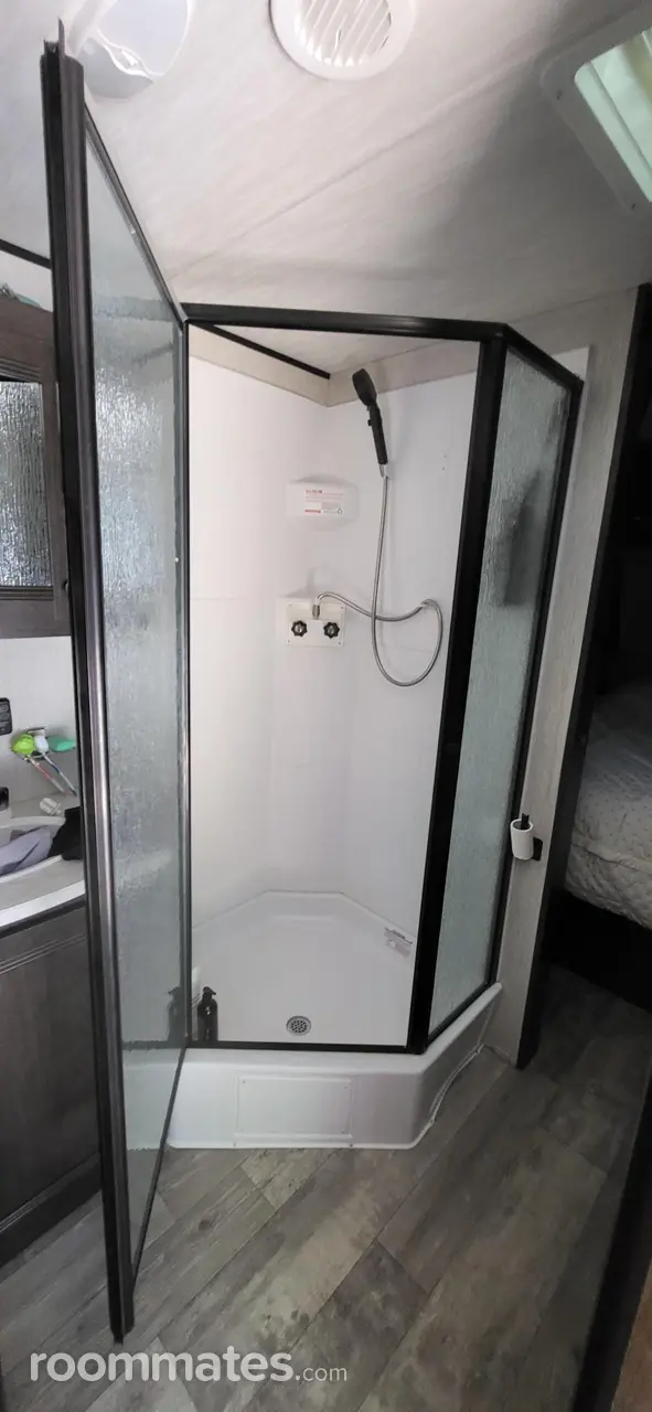 Profile photo 2 of 10