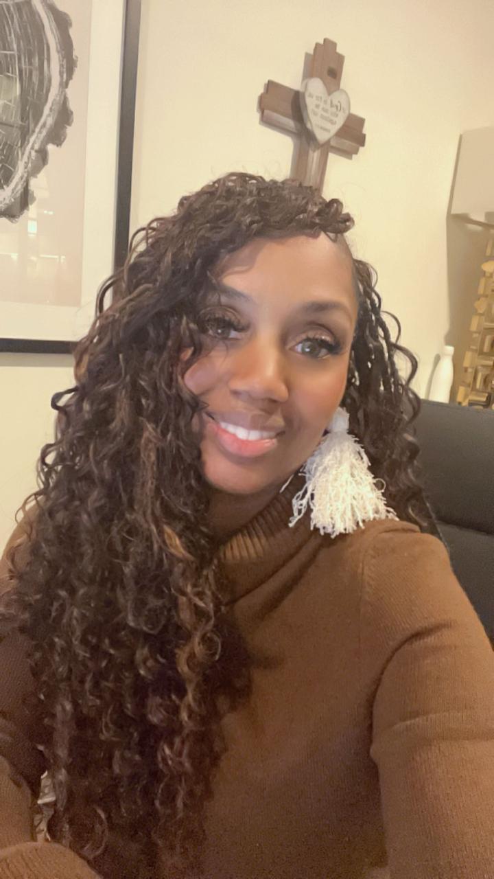 Profile photo 8 of 8