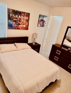 Room for rent in Miami, FL $850, house
