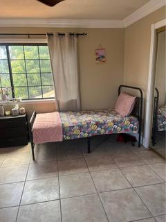 Room for rent in La Mirada, California $725, house