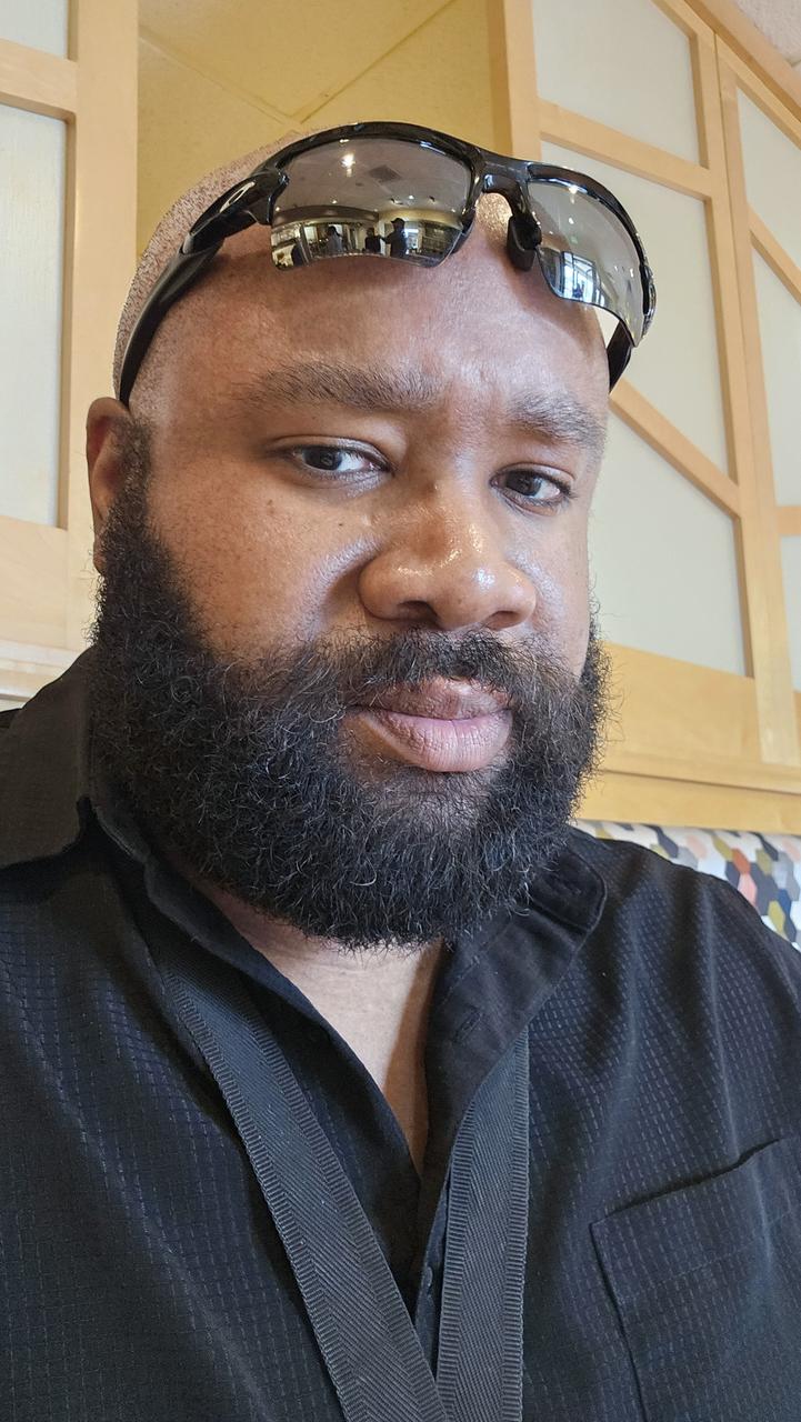 Profile photo 5 of 8