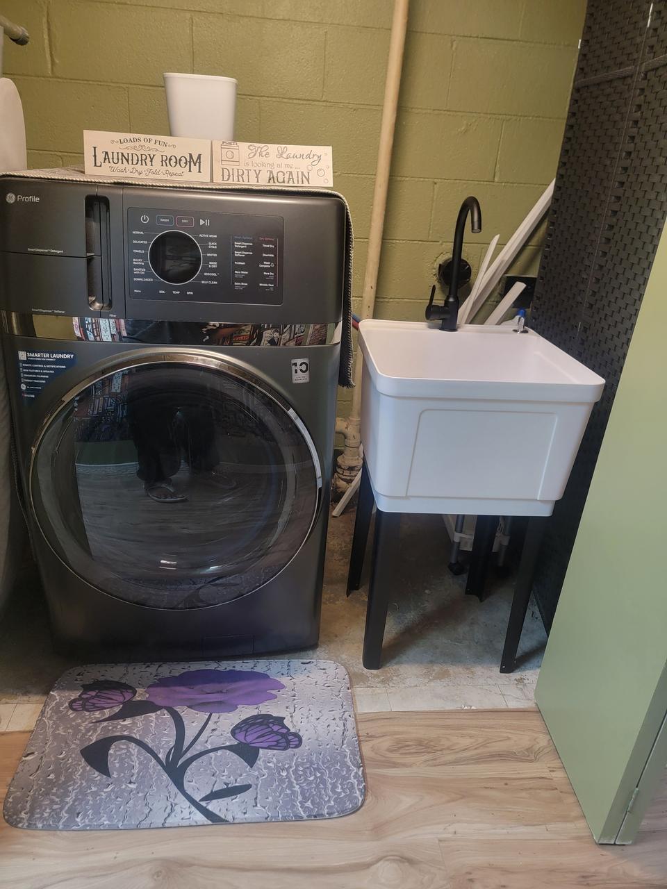 Profile photo 2 of 8