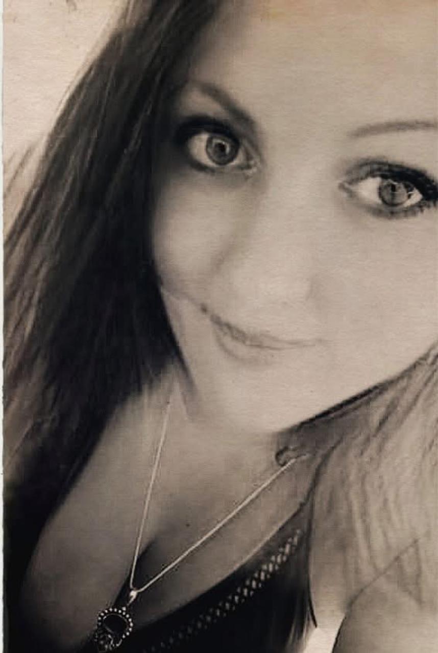 Profile photo 3 of 7