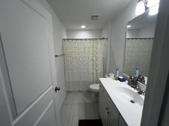 Room for rent in Orange Park, FL $1000, house