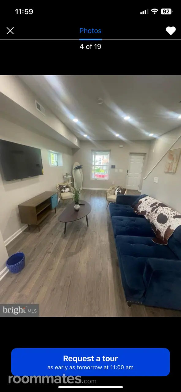 Profile photo 6 of 10