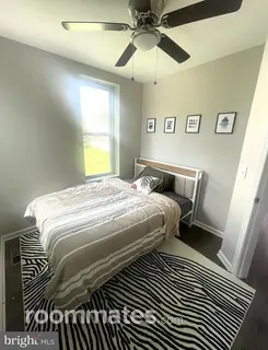 Room for rent in Baltimore, MD $595, townhouse