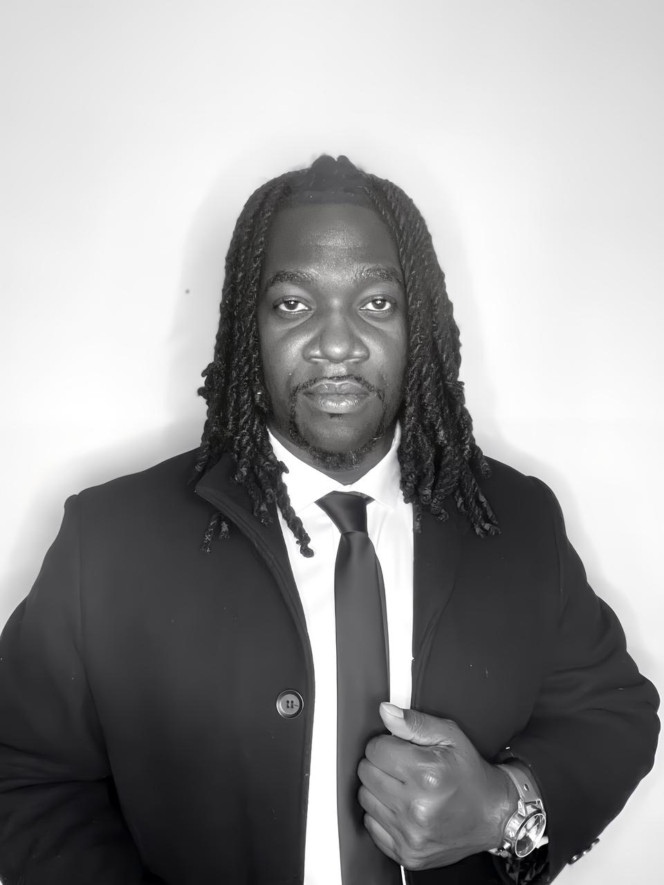 Profile photo 7 of 9