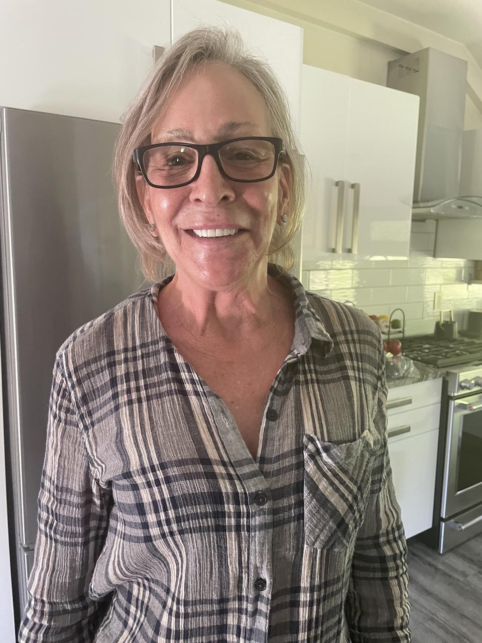 Profile photo 10 of 10