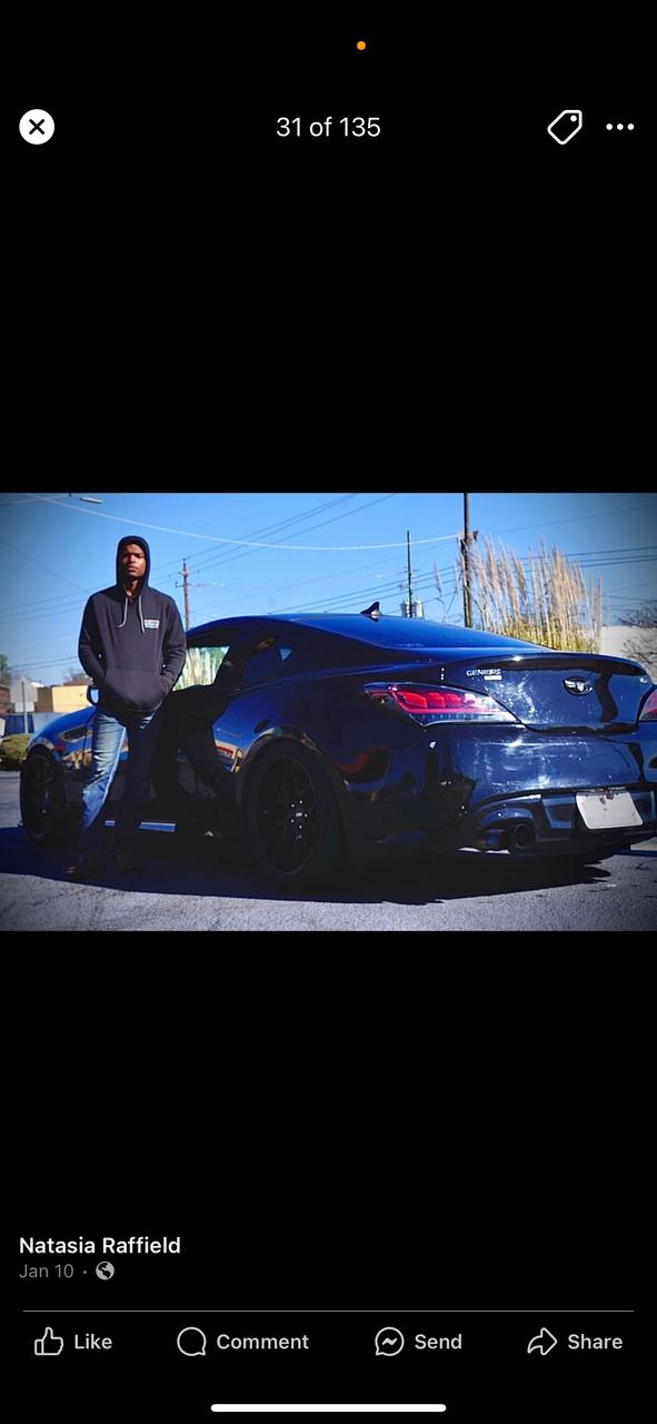 Profile photo 4 of 4