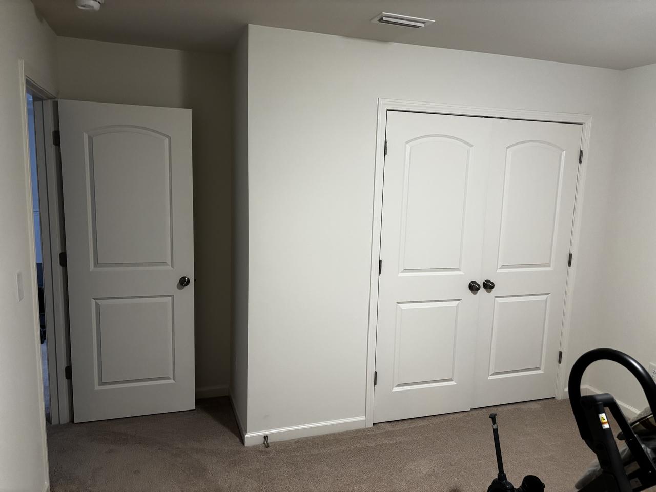 Profile photo 3 of 6