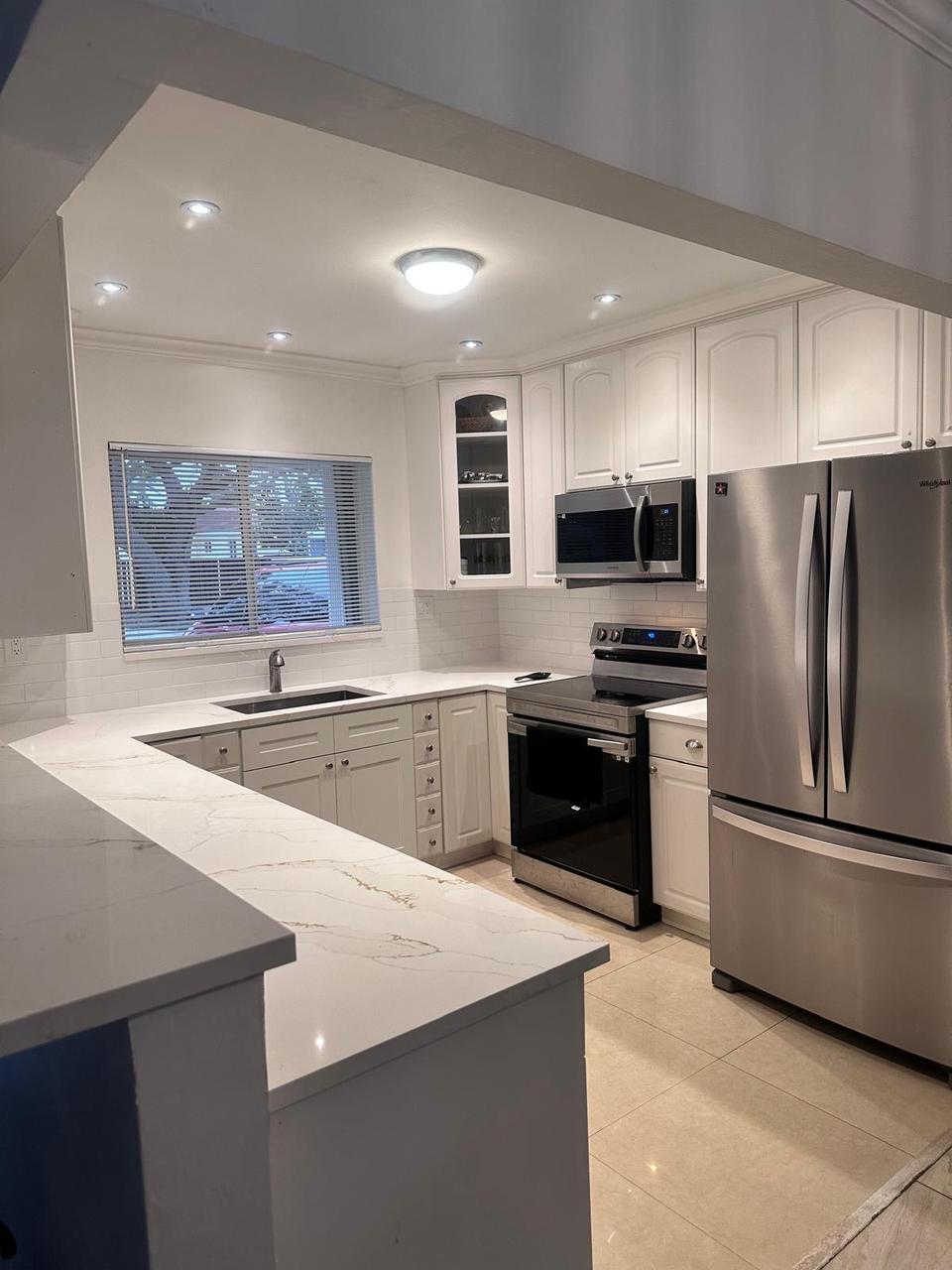 Profile photo 1 of 9