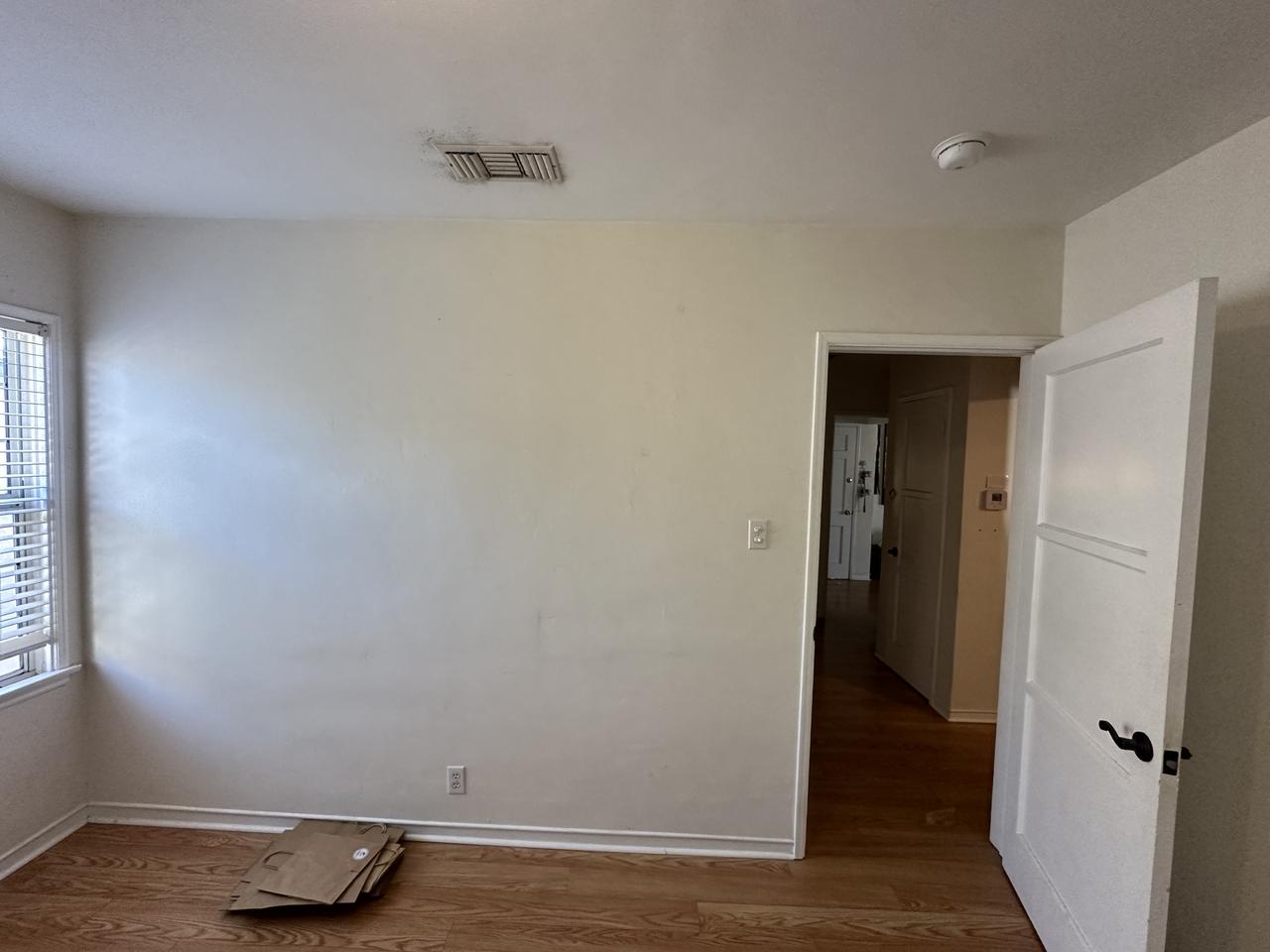 Profile photo 1 of 4