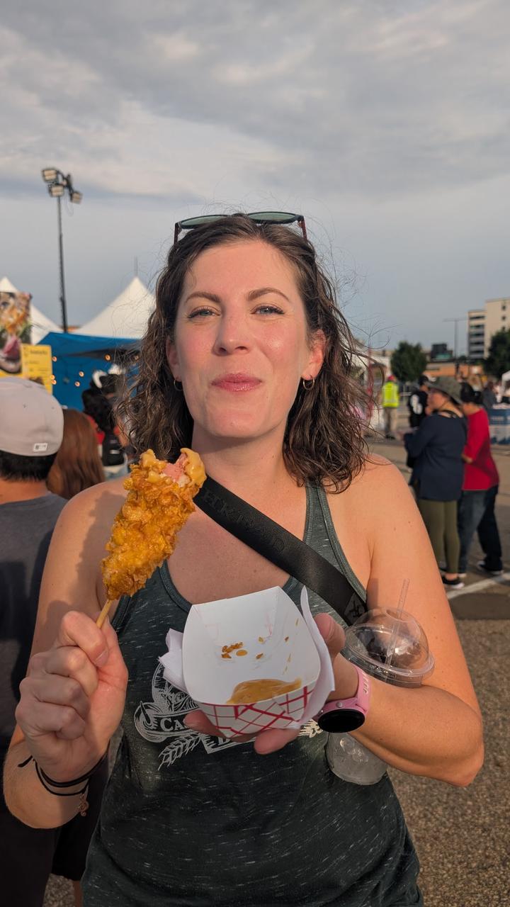 Profile photo 13 of 18