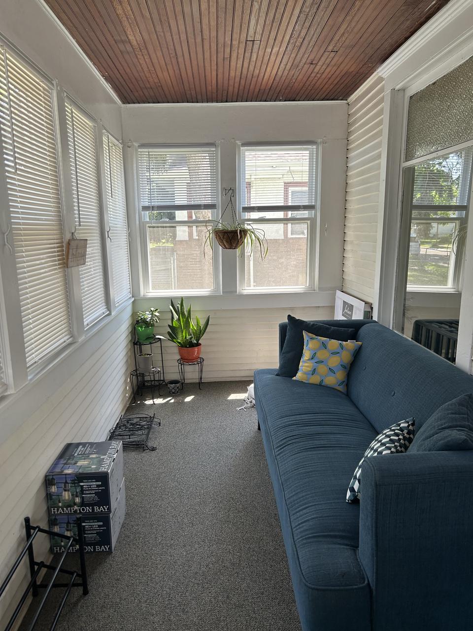 Profile photo 7 of 18