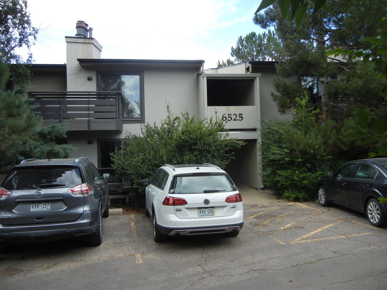 Profile photo 1 of 10