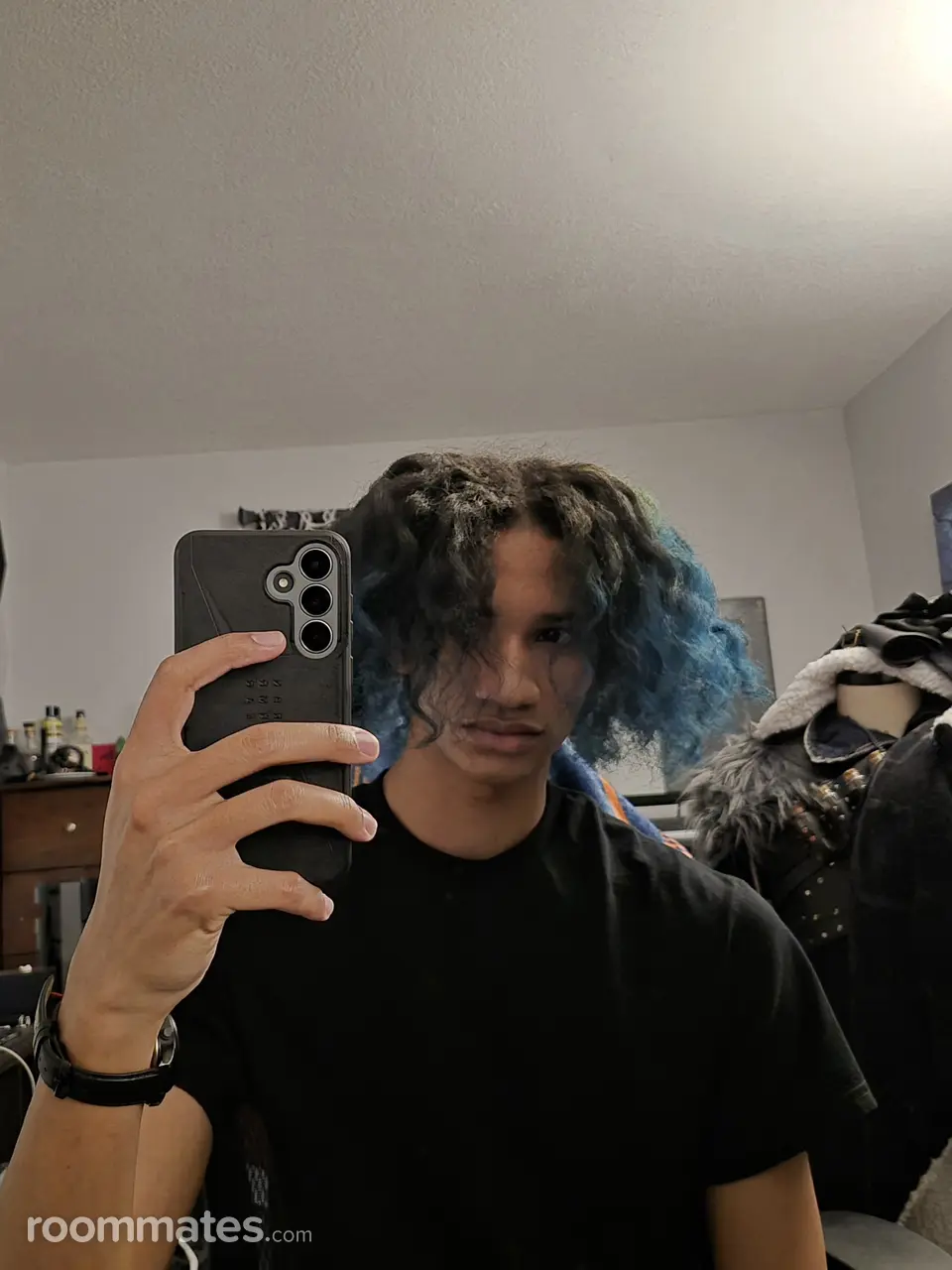 Profile photo 6 of 6