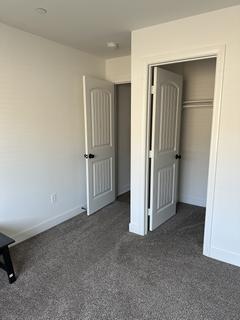 Room for rent in Apple Valley, CA $600, house