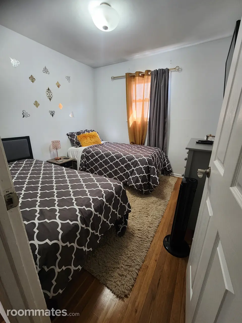 Profile photo 6 of 7