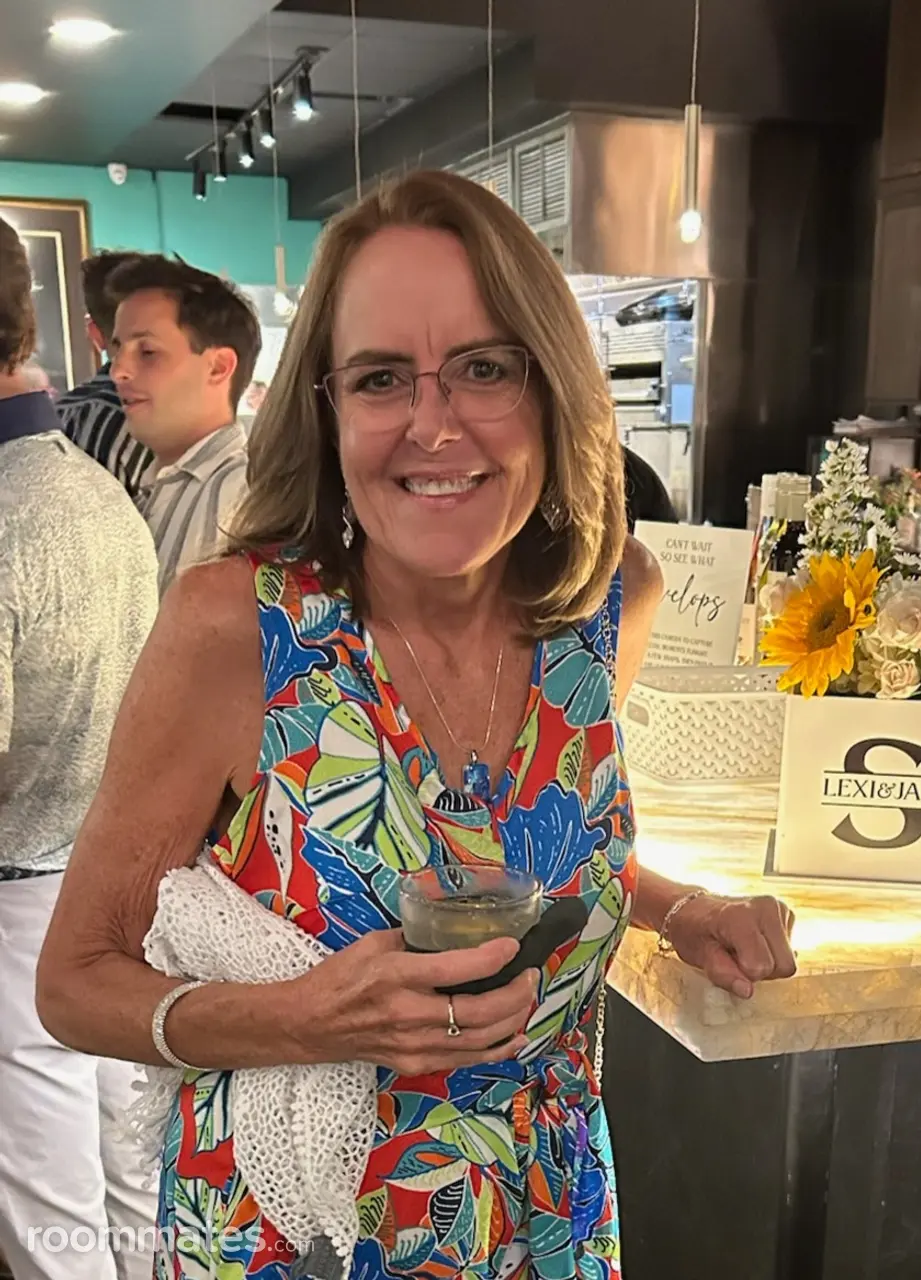 Profile photo 4 of 7