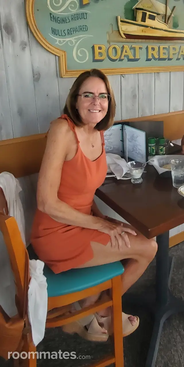 Profile photo 7 of 7