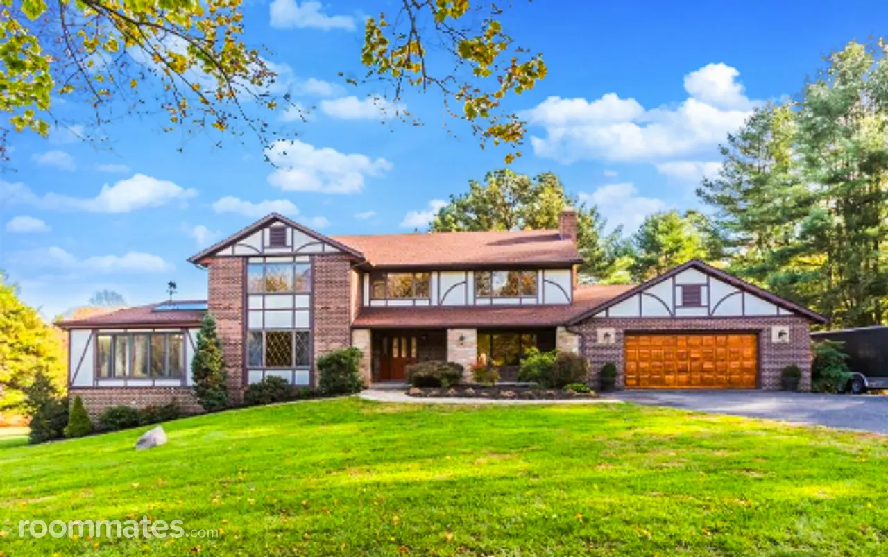 Profile photo 5 of 20