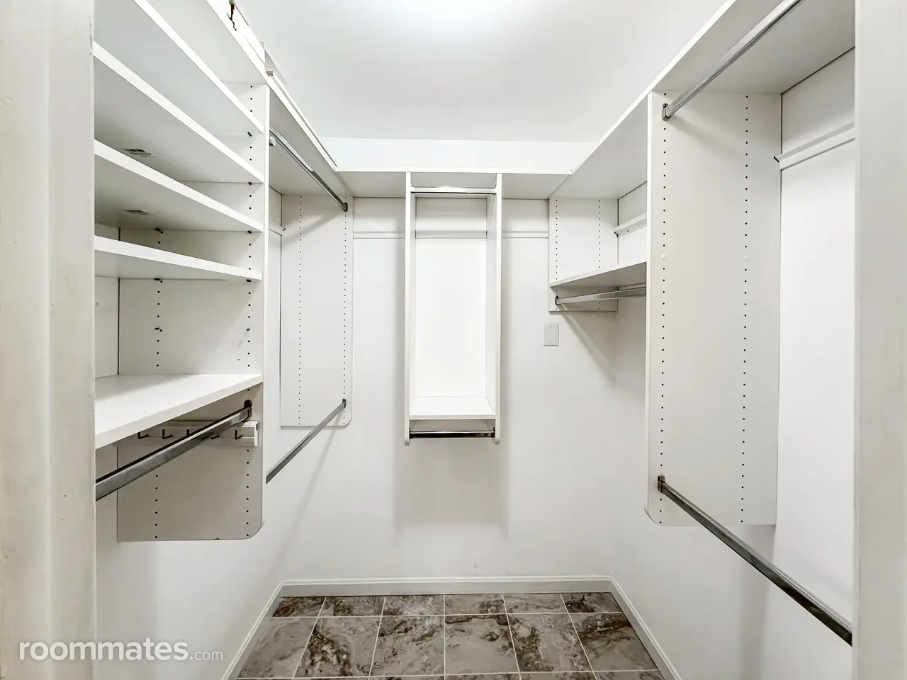 Profile photo 8 of 20