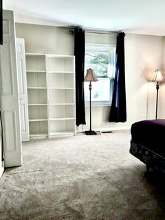 Room for rent in Highland, MD $1600, house