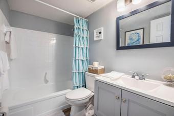Room for rent in Bradenton, Florida $850, house
