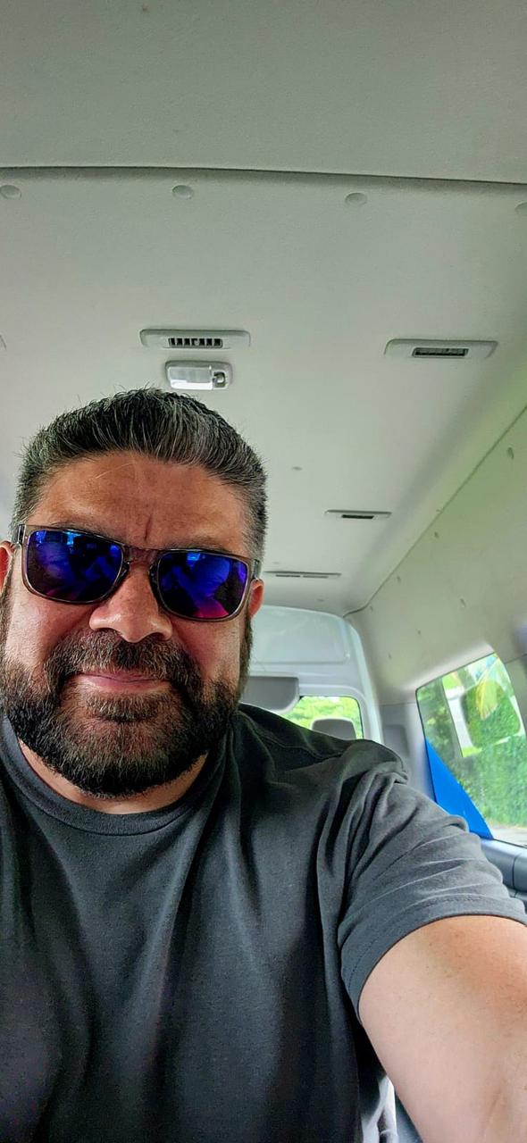 Profile photo 8 of 8